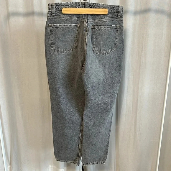 High-Rise Mom Fit Grey Distressed Denim Jeans, Size 10 - Picture 6 of 9